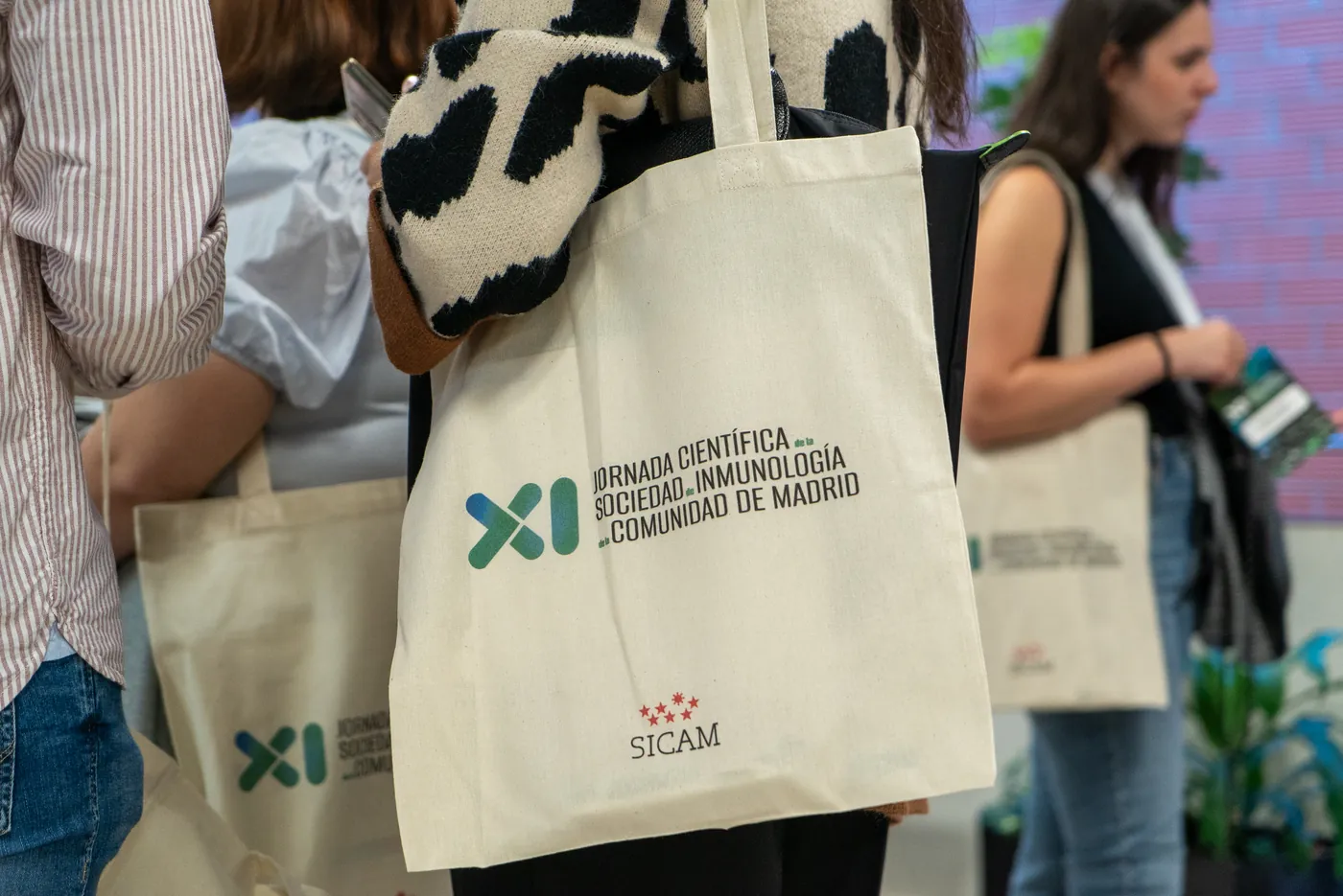Fotografía 3 de la XI Jornada Científica de la SICAM