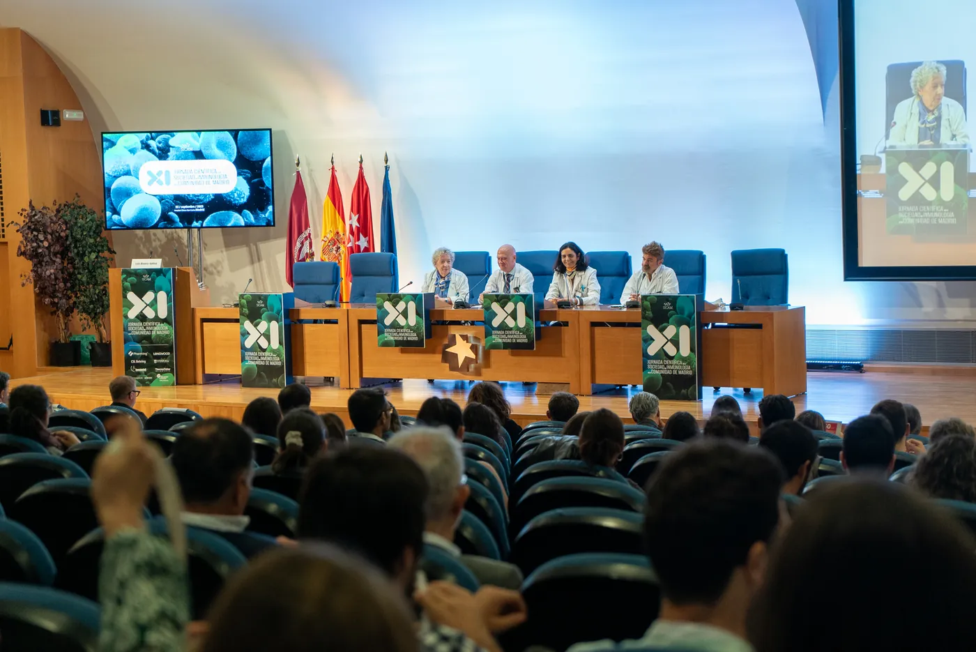Fotografía 8 de la XI Jornada Científica de la SICAM