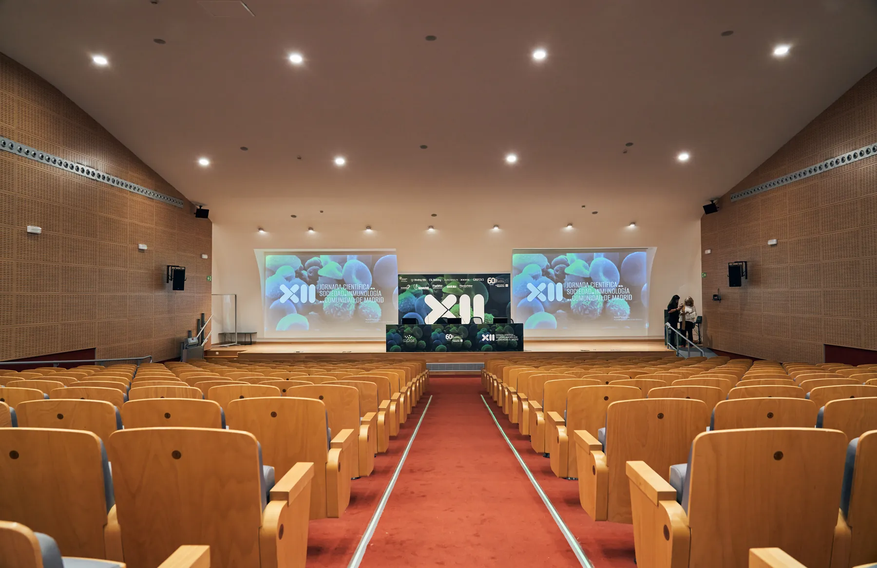 Salón de actos durante la XII Jornada Científica de la SICAM