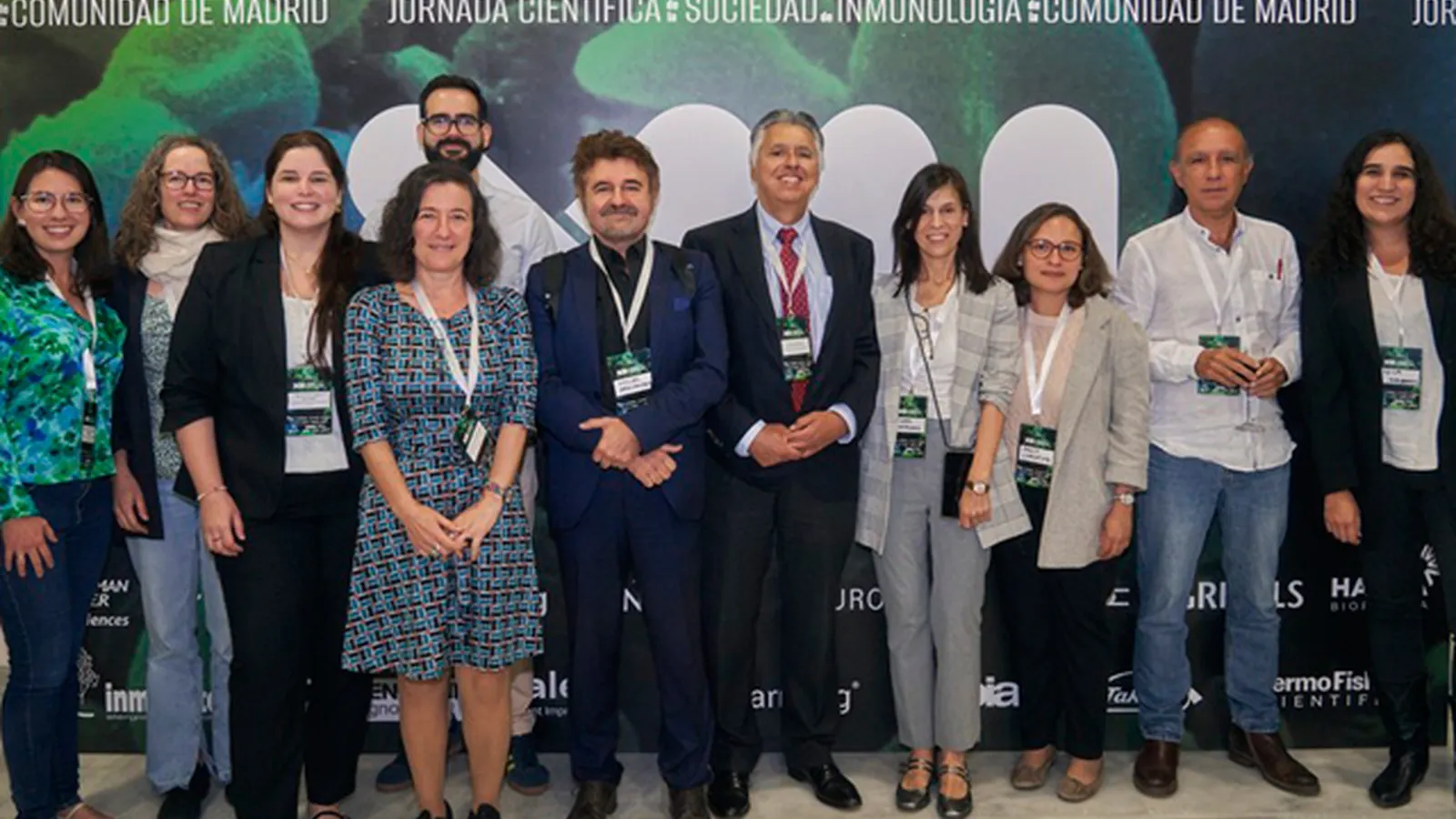 Miembros de la junta directiva de la SICAM reunidos durante la jornada científica de 2025